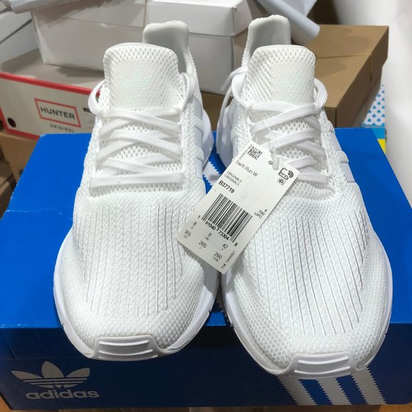 adidas Swift Run Women's White Trainers - Picture 13 of 15